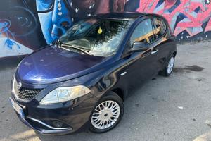 Lancia Ypsilon 1.2 69 CV GPL/BLOCK SHAFT