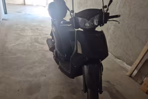 Kymco People S 200