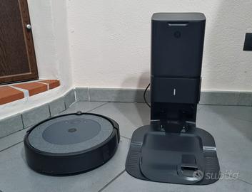 Roomba i3+ con Clean Base, accessori nuovi.