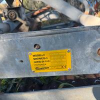 Tecnopress puma 150 Pulisciapiaggia trainato