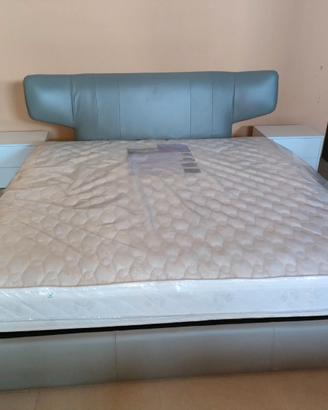 Letto in pelle lamborghini