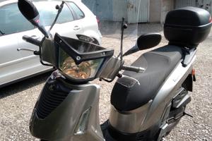 Scooter Kymco 50 People