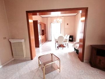 GROTTE CELONI | Quadrilocale con terrazzo e box