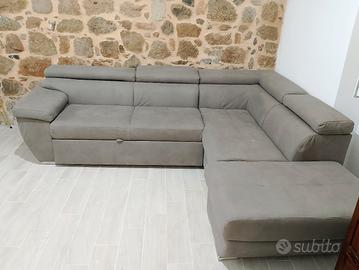 Divano letto fino a 6 posti a sedere 