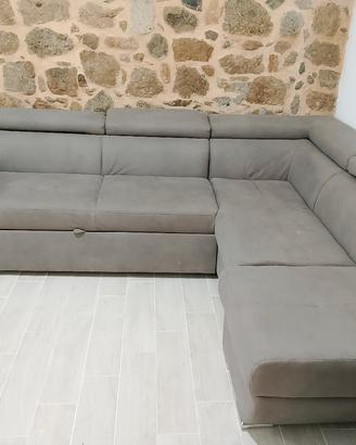 Divano letto fino a 6 posti a sedere 
