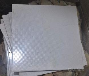 Mattoni/ piastrelle 20cmx 20 cm