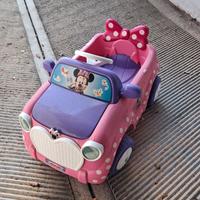 Minnie car elettrica
