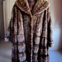 Pelliccia marrone in visone