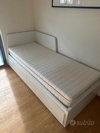 Letto apribile con cassetti