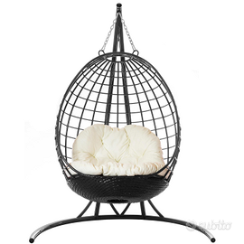 Poltrona sospesa in rattan sintetico LISA nera