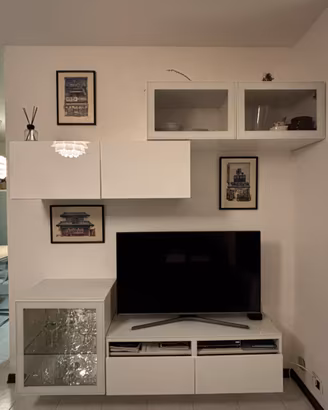 mobile tv Ikea Besta