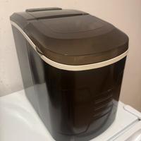 Macchina per Ghiaccio Nera 2.4L