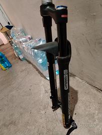 Forcella mtb boost