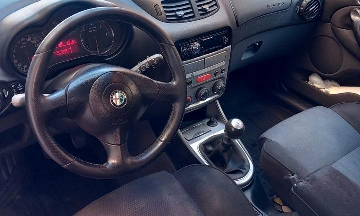 Alfa romeo 147