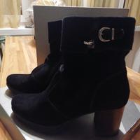 Nero Giardini Tronchetto