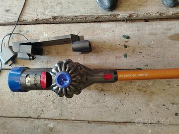 Aspiratore Dyson V8 