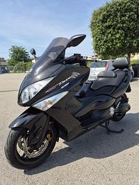 Tmax 500 anno 2009