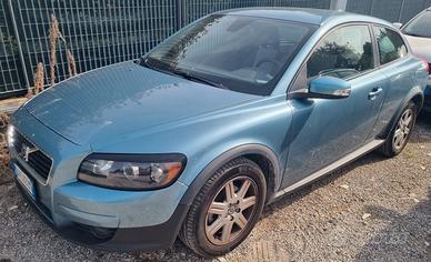 Volvo C30 1.6 R- DESIGN OK NEOPATENTATI