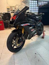 Yamaha R6
