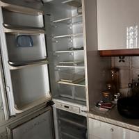 Cucina bianca e beige
