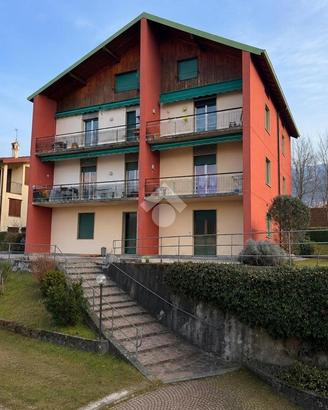 2 LOCALI A CARENNO