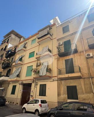 5 LOCALI A PALERMO