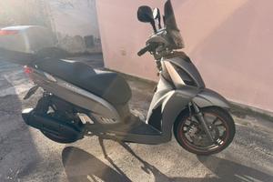 Kymco People GTI 125