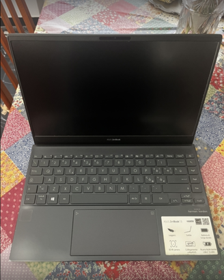 ASUS ZenBook 13'' (modello UX325JA)