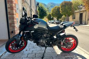 Ducati Monster 937