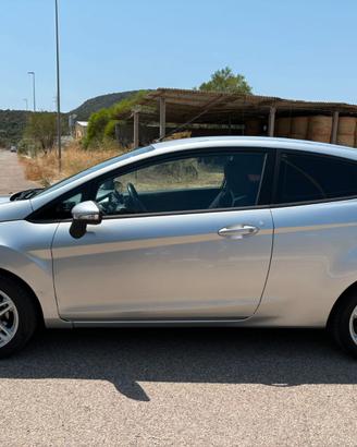 Ford Fiesta 1.2 Benzina