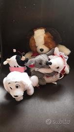 Serie di peluches