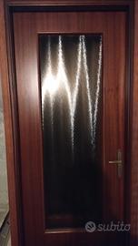 4 porte in legno