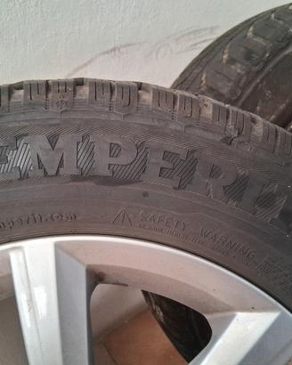 gomme invernali con cerchi in lega 
