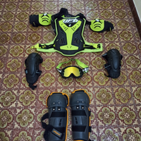 Protezioni abbigliamento motocross