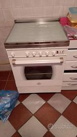 fornello a gas con forno