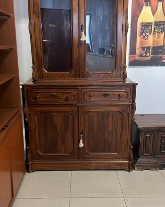 Credenza Cristalliera d’Epoca in Legno ✨