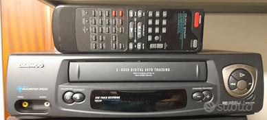 VIDEOREGISTRATORE LETTORE VHS SUPER FERMOIMMAGINI