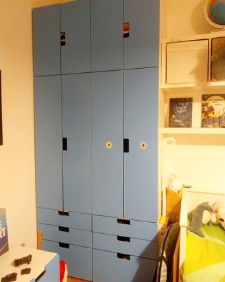Armadio IKEA STUVA/SMASTAD + panca contenitore 