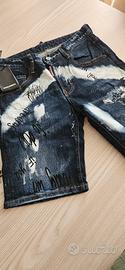 pantaloncini a jeans 
