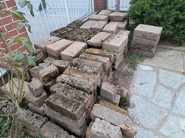 Mattoni di tufo originali -Ritiro immediato 