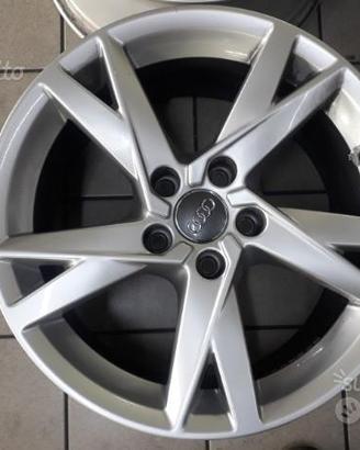 Cerchi in lega da 17 originali audi a4 b9