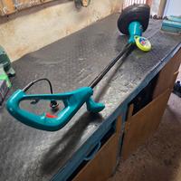 decespugliatore elettrico Bosch 