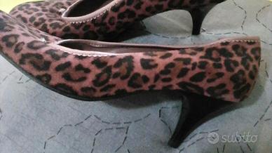 Decolte' camoscio maculato fondo rosa n.39