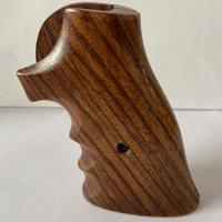 Guancette Nill  per S&W  square butt Telaio N