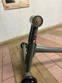 Cavalletto monobraccio