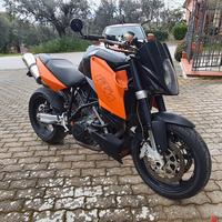 KTM LC8 SuperDuke 990 ASI