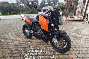 KTM LC8 SuperDuke 990 ASI