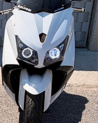 Tmax 530 motore e carene nuove