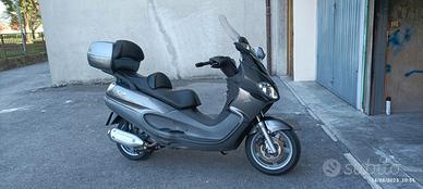 scooter piaggio X9 Evolution 250