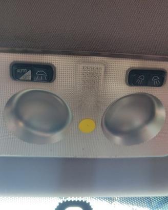 Plafoniera anteriore ALFA ROMEO GT del 2004
